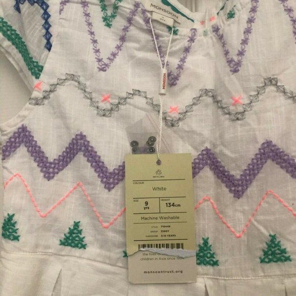 Frock for 8-9 year girl (Brand New) - Picture 4 of 8